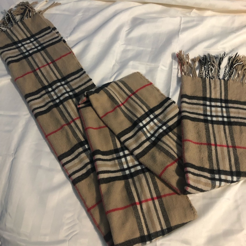 classic check burberry scarf